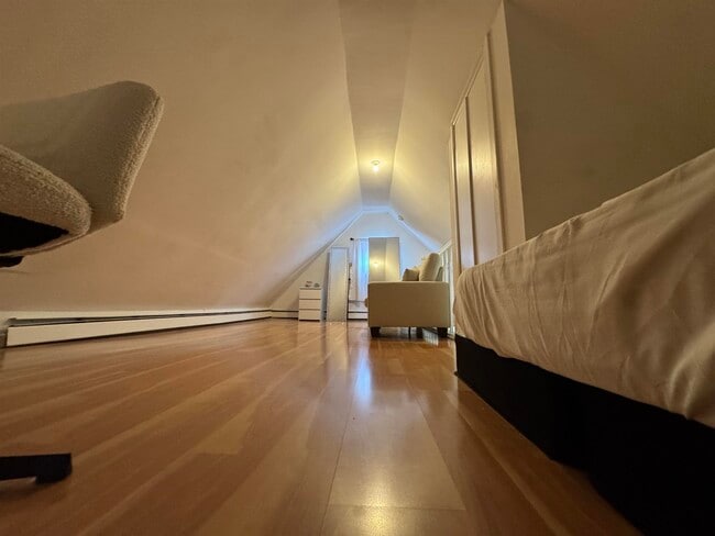 Building Photo - 8906 Tonnelle Ave