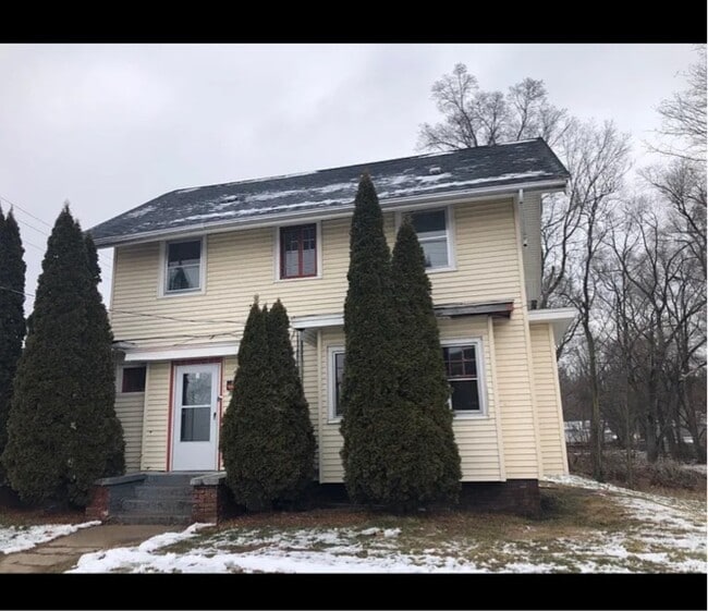 Primary Photo - 201 N Independence Ave