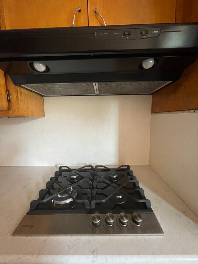 Building Photo - 60 Morgan Ln