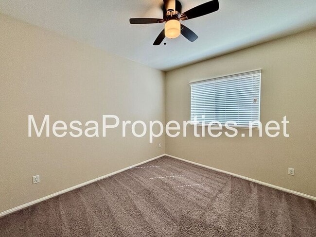 Building Photo - 13975 Camino Cinco St