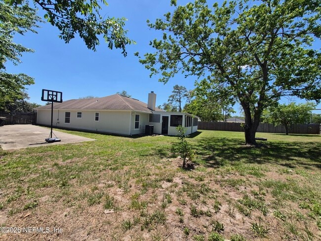 Building Photo - 8513 Rockridge Dr