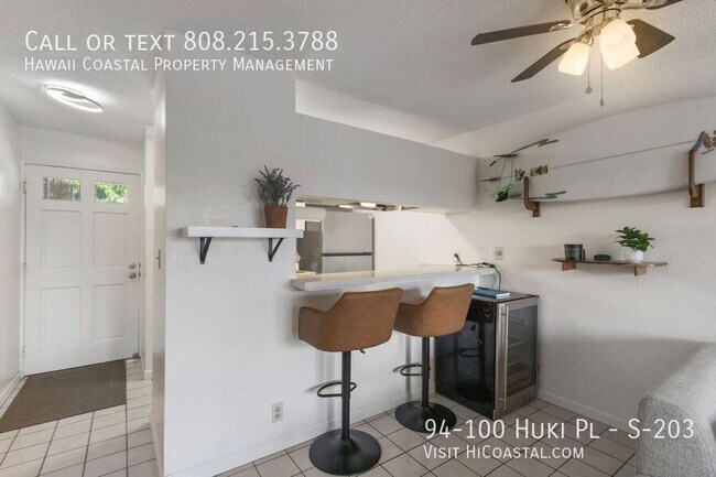 Building Photo - 94-100 Huki Pl-S-203