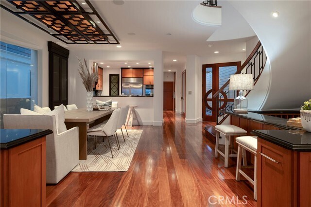 Building Photo - 517 Via Lido Soud