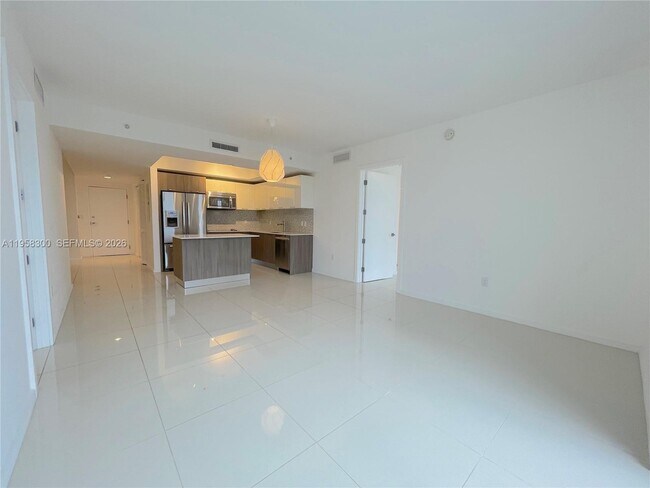 Building Photo - 5252 NW 85th Ave