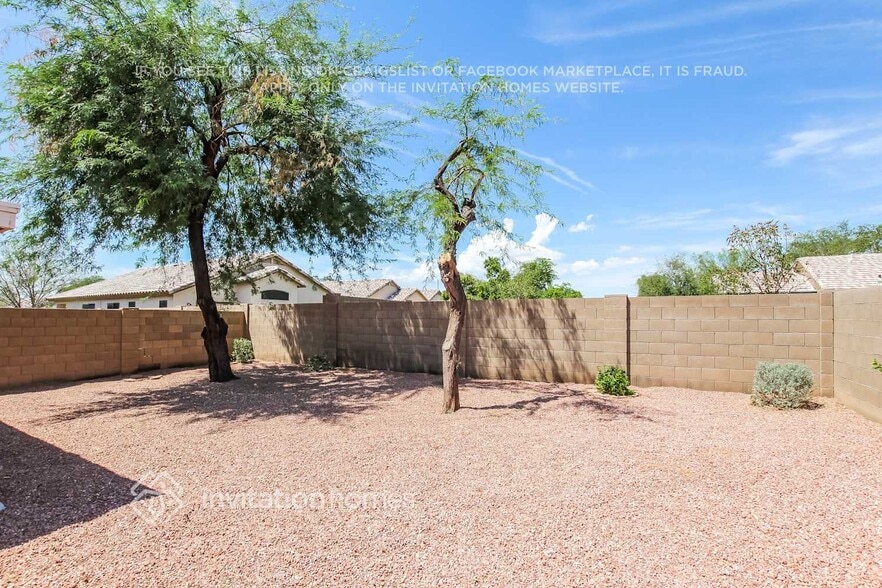 Building Photo - 14228 N 149th Dr