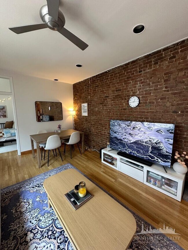 Building Photo - 2 bedroom in New York NY 10025