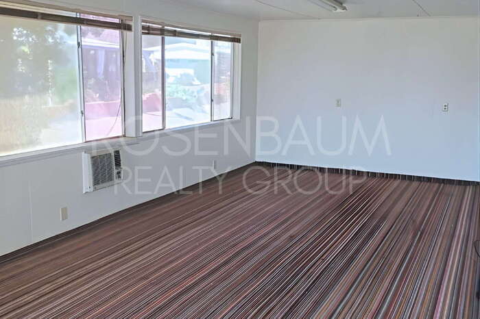 Building Photo - 5600 West Box R Street