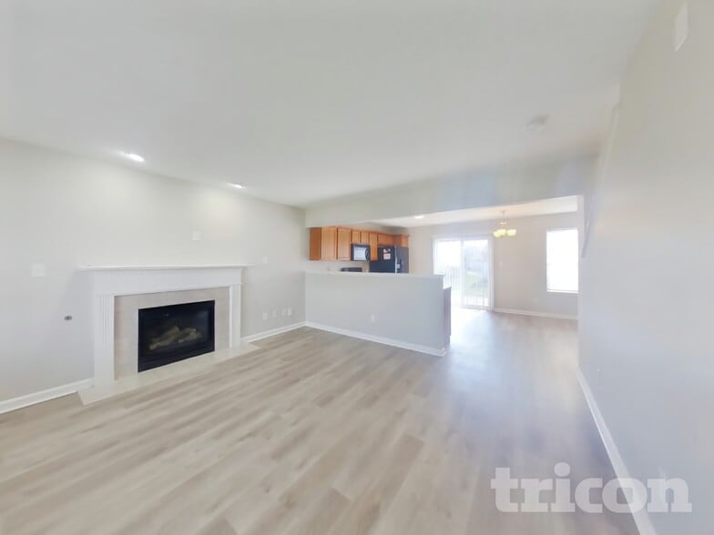 Building Photo - 1432 Dowell St