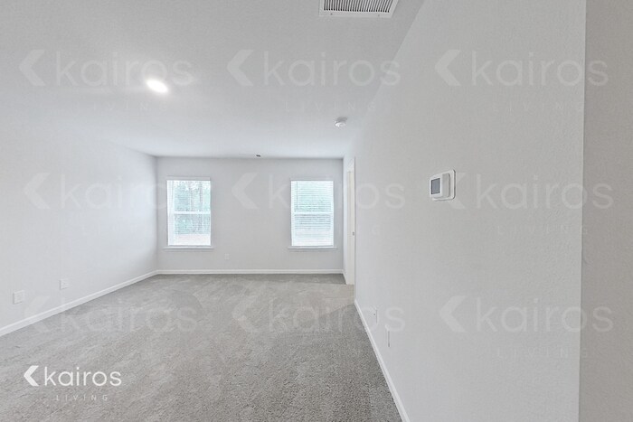 Building Photo - 3428 Bridgewood Dr