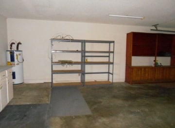 Building Photo - 407 Denise St
