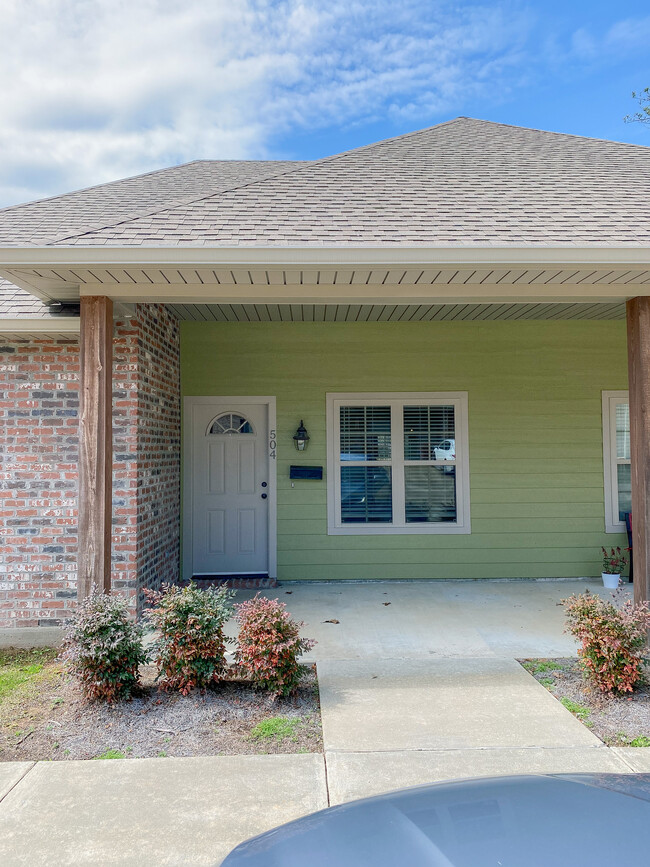 Primary Photo - Turtle Creek Townhomes