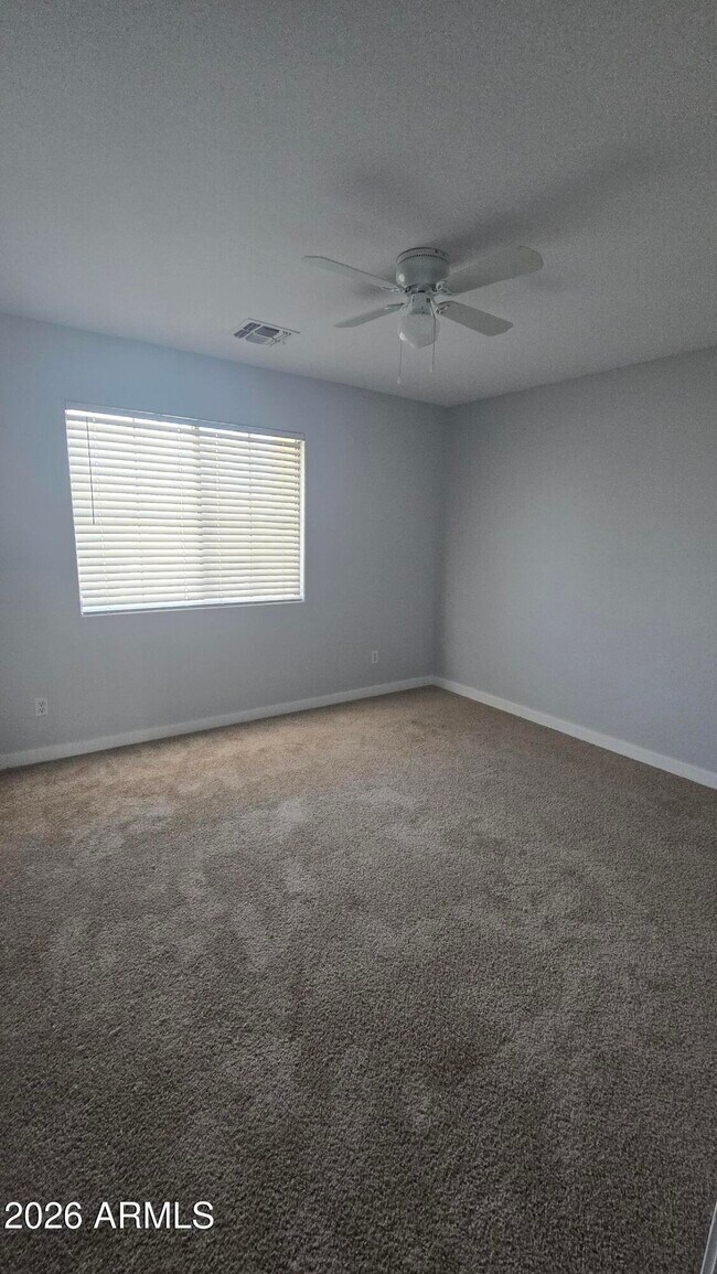 Building Photo - 1693 E Ebony Pl