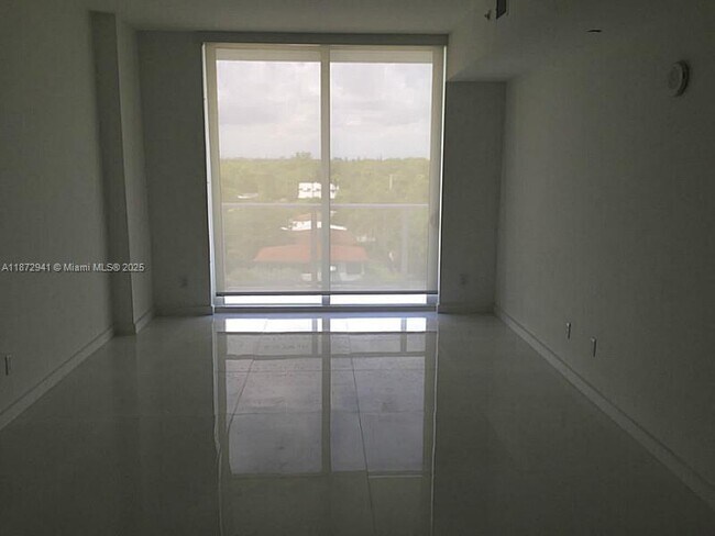Building Photo - 4250 Biscayne Blvd