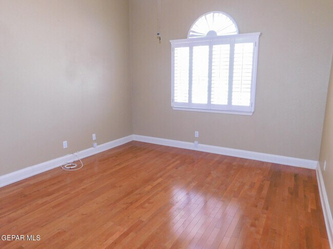 Building Photo - 917 Tecate Pl