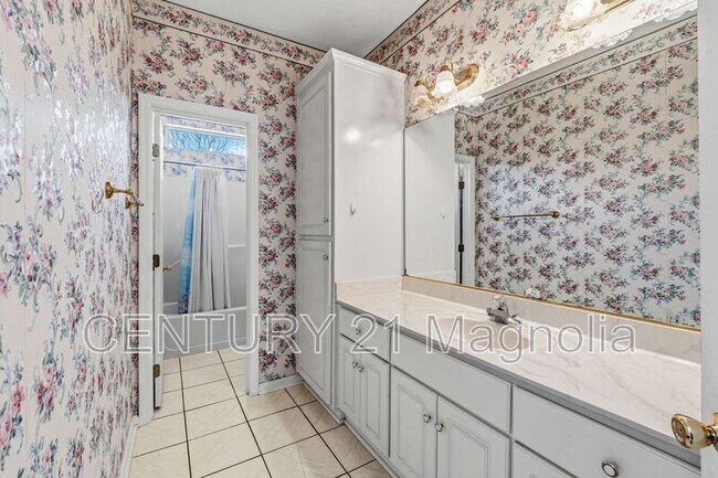 Building Photo - 790 Prairie Ln