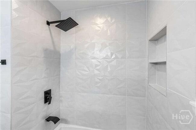 Building Photo - 2102 Auburn St