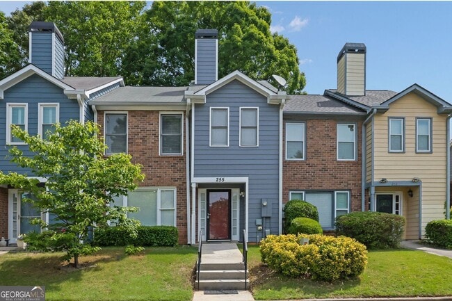 Primary Photo - 255 Triple Oaks Dr
