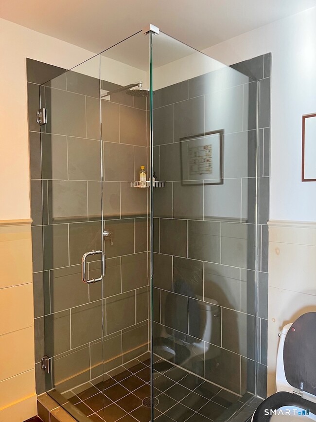 Building Photo - 87 Beaver Dam Rd