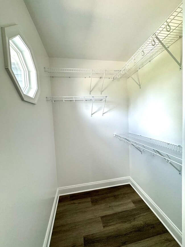 Building Photo - Brand New 3 Bed, 2.5 Bath Townhouse