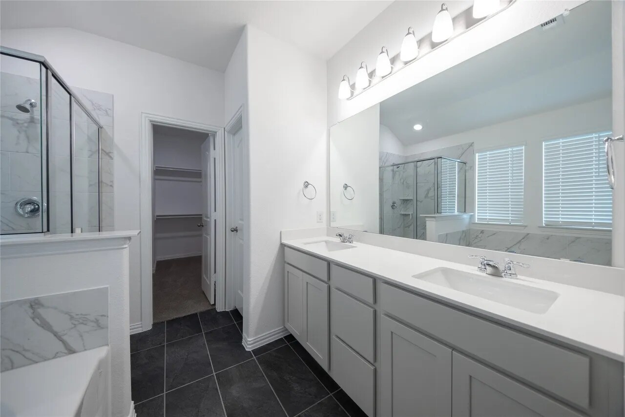 Building Photo - 1708 Blackbird Ln