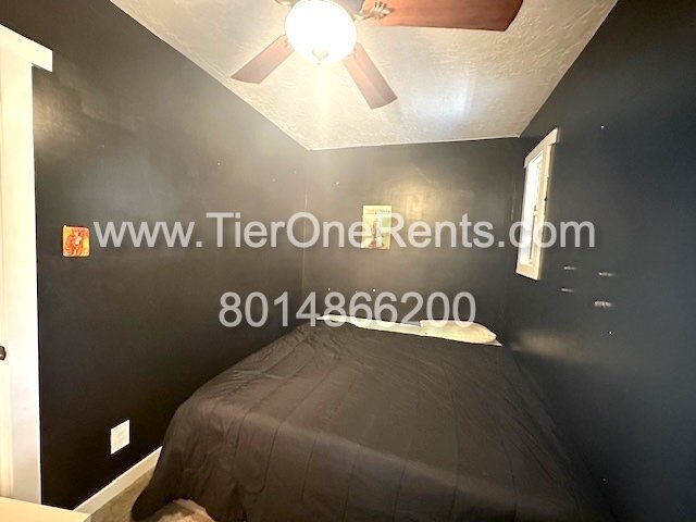 Building Photo - This property offers a NO DEPOSIT option available for qualified renters!
