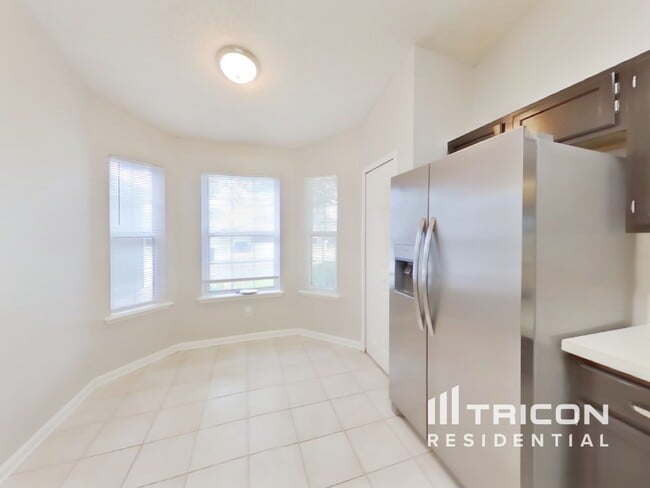 Building Photo - 2169 Khaki Ct