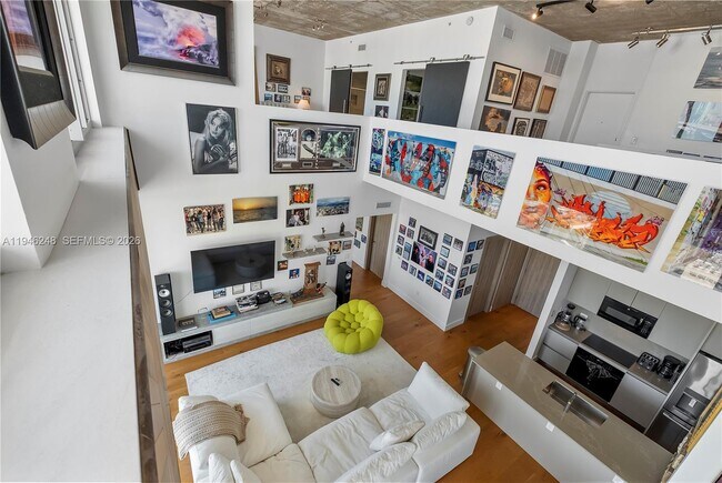 Building Photo - 3470 E Coast Ave