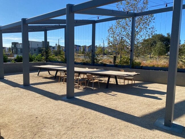 Community 1 - 27554 Sparrow Ct