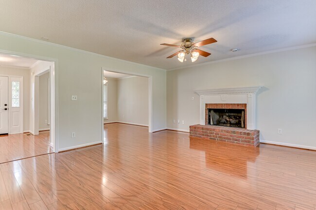 Building Photo - 4135 Fox Brush Dr