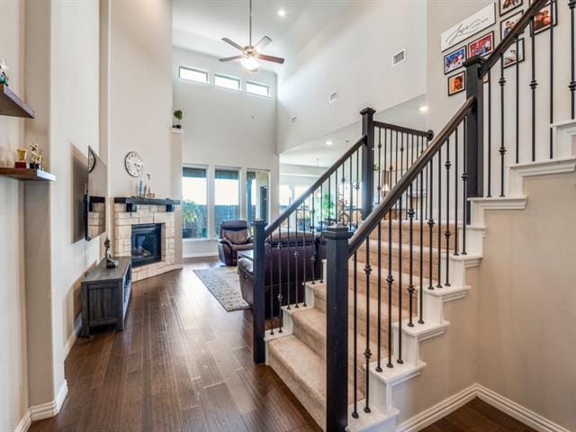 Building Photo - 2112 Creekbluff Ct