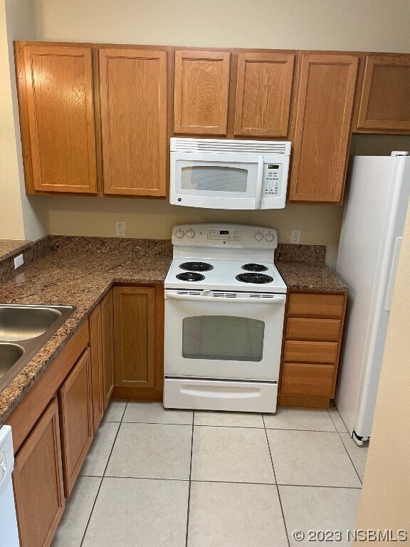 Building Photo - 401 Bouchelle Dr