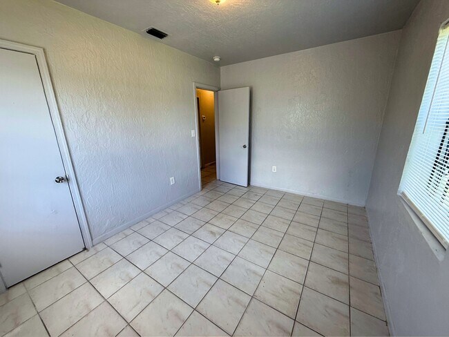 Building Photo - 15330 NW 31st Ave
