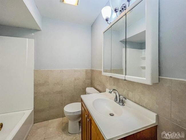 Building Photo - 124 Washington Ave