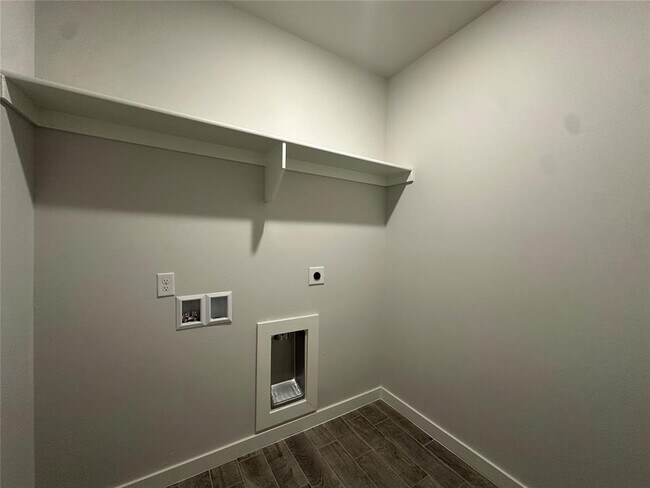 Building Photo - 17971 Lantana Loop