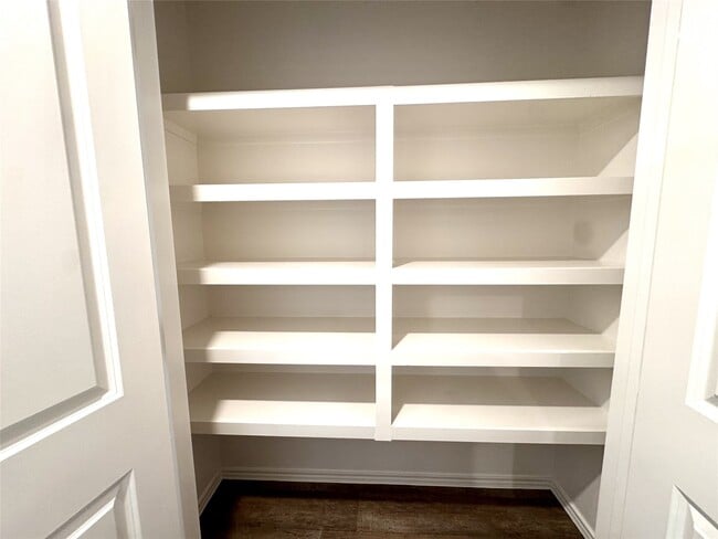 Building Photo - 30407 Carter Cv