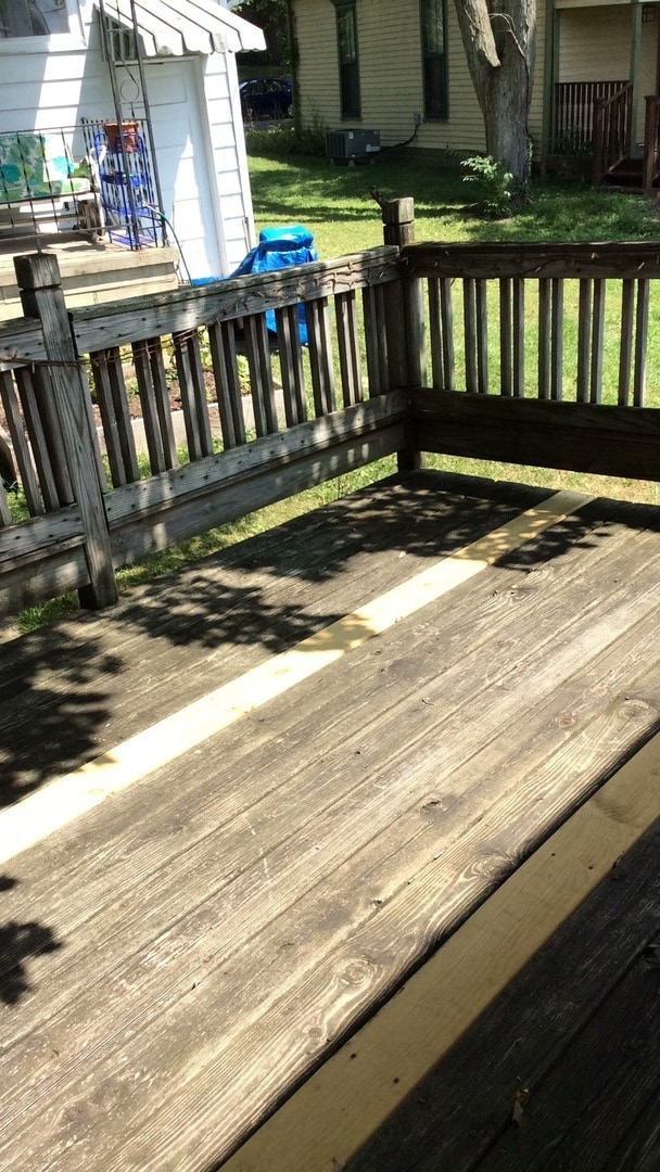 Building Photo - Available August 18th, 2026!