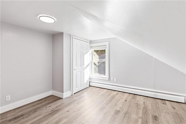 Building Photo - 41-43 Oak St