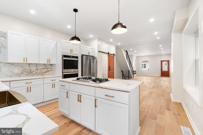 Building Photo - 29 N 54th St