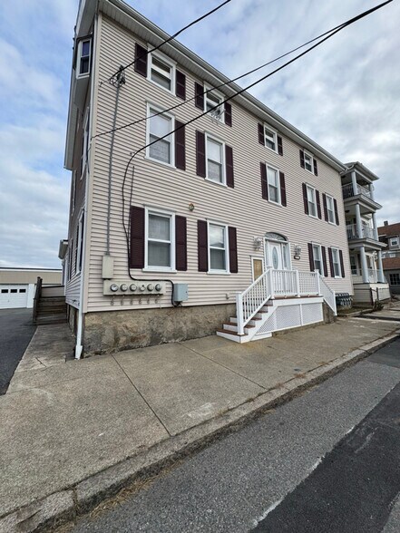 Building Photo - 90 Suffolk St