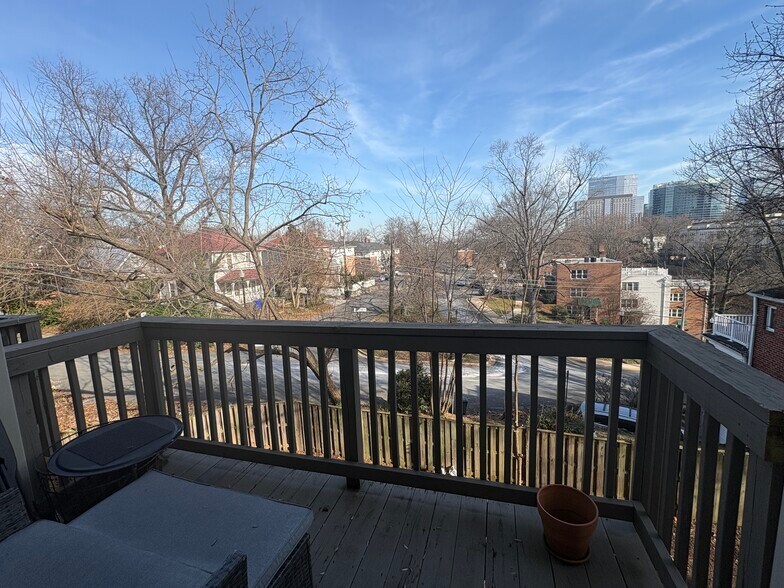 Building Photo - 2103 N Rolfe St