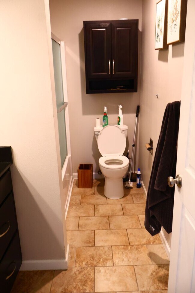 Building Photo - Fruitland Gem: 3BR/2BA with Finished Basement