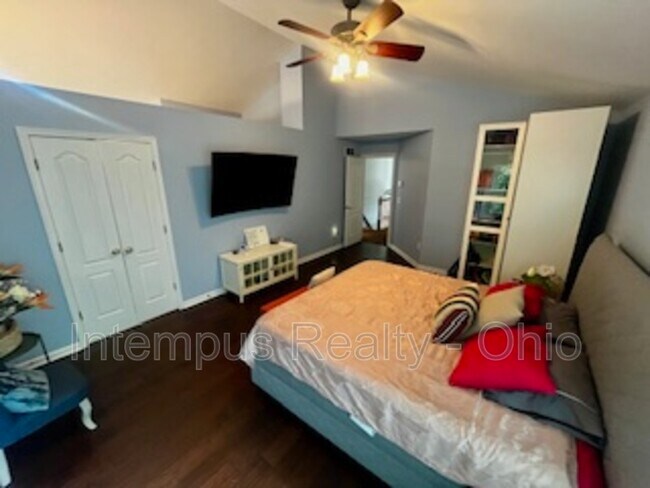 Building Photo - 2449 Anderson Manor Ct