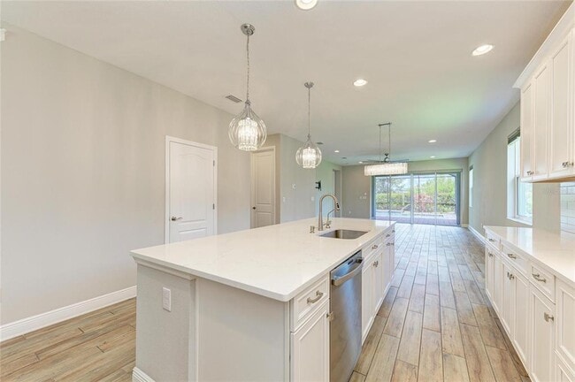 Building Photo - 4745 Antrim Dr