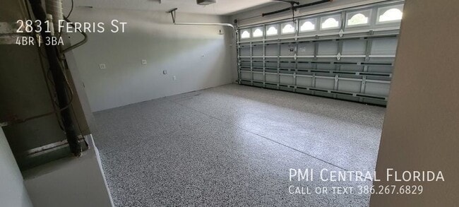 Building Photo - 2831 Ferris St