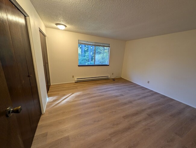 Building Photo - Two Bedroom for Rent in Brownsville! Large & Private Lot, Pets Allowed, Close to Bases & More!