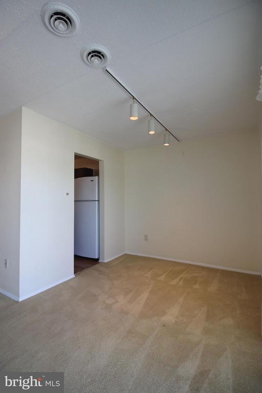 Building Photo - 2630 Wagon Dr