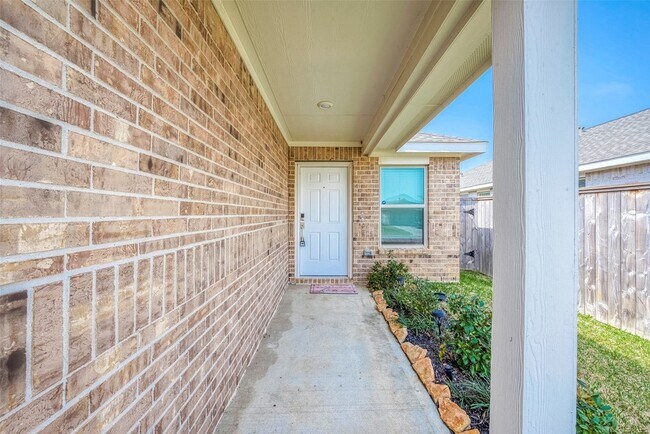 Building Photo - 26714 Wilderye Cv Ln