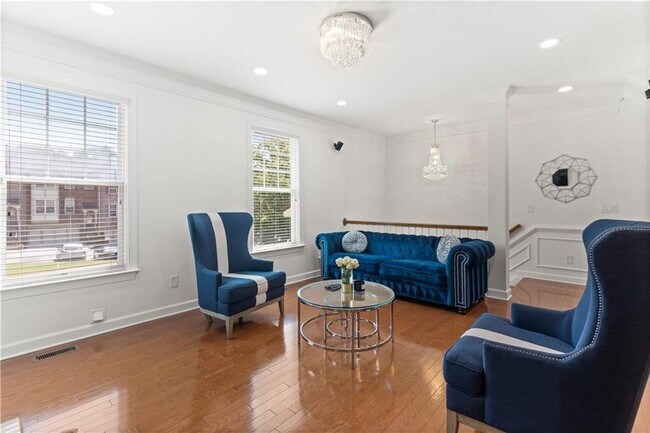 Building Photo - 2086 Cobblestone Cir NE