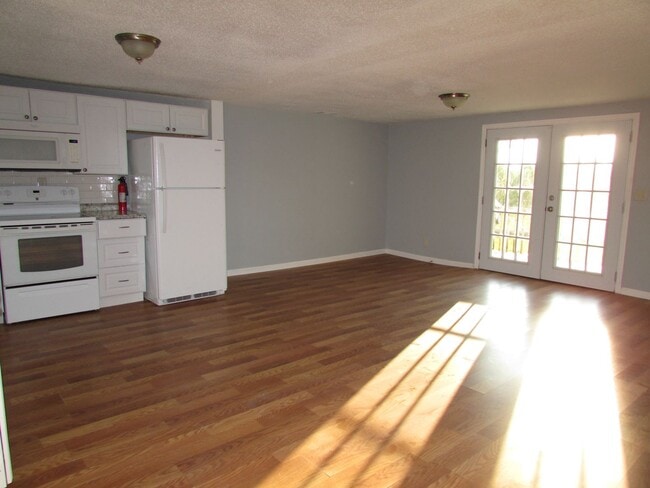 Building Photo - 4363 Ellis Way NW