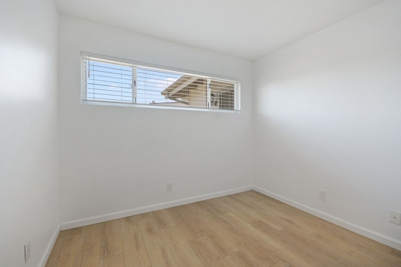 Building Photo - 3948 W 178th St